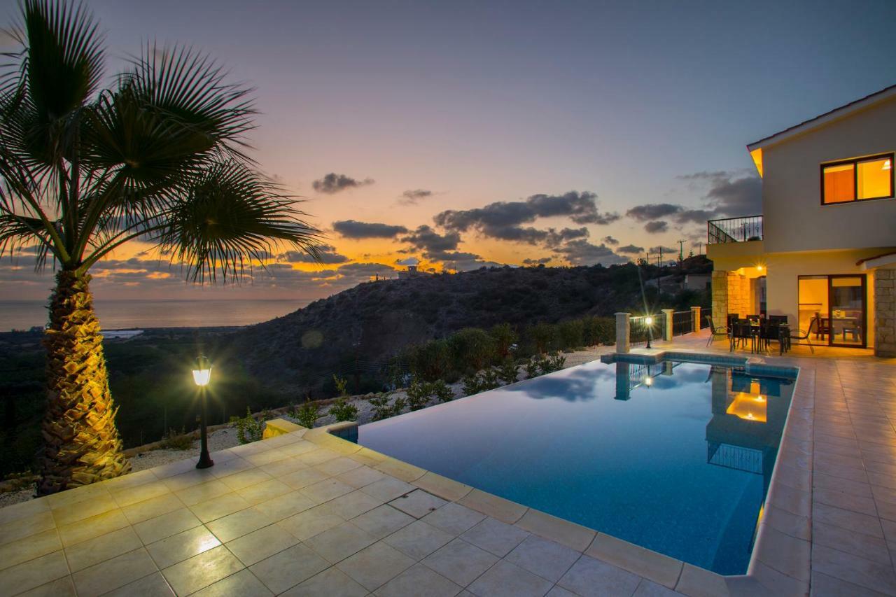 Villa Blue Jadeite Peyia Buitenkant foto